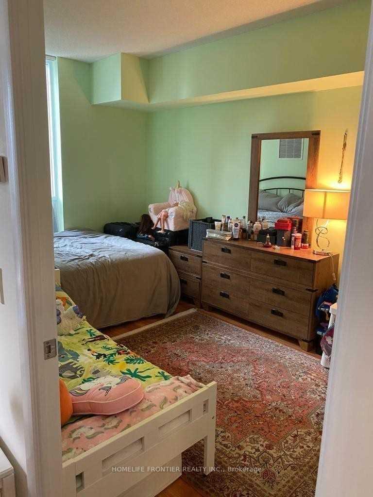Photo 4 of Unit 1507, 4978 Yonge Street, North York, Lansing-Westgate — HOMEH