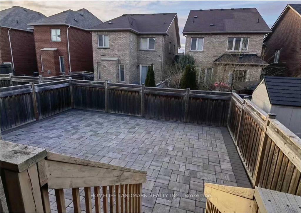 Photo 10 of 77 Reynolds Crescent, Aurora, Bayview Northeast — HOMEH