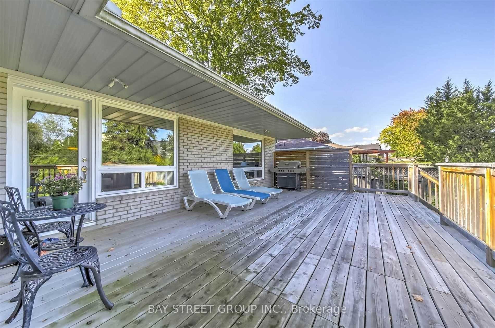 Photo 18 of 33 Heathview Avenue, North York, Bayview Village — HOMEH
