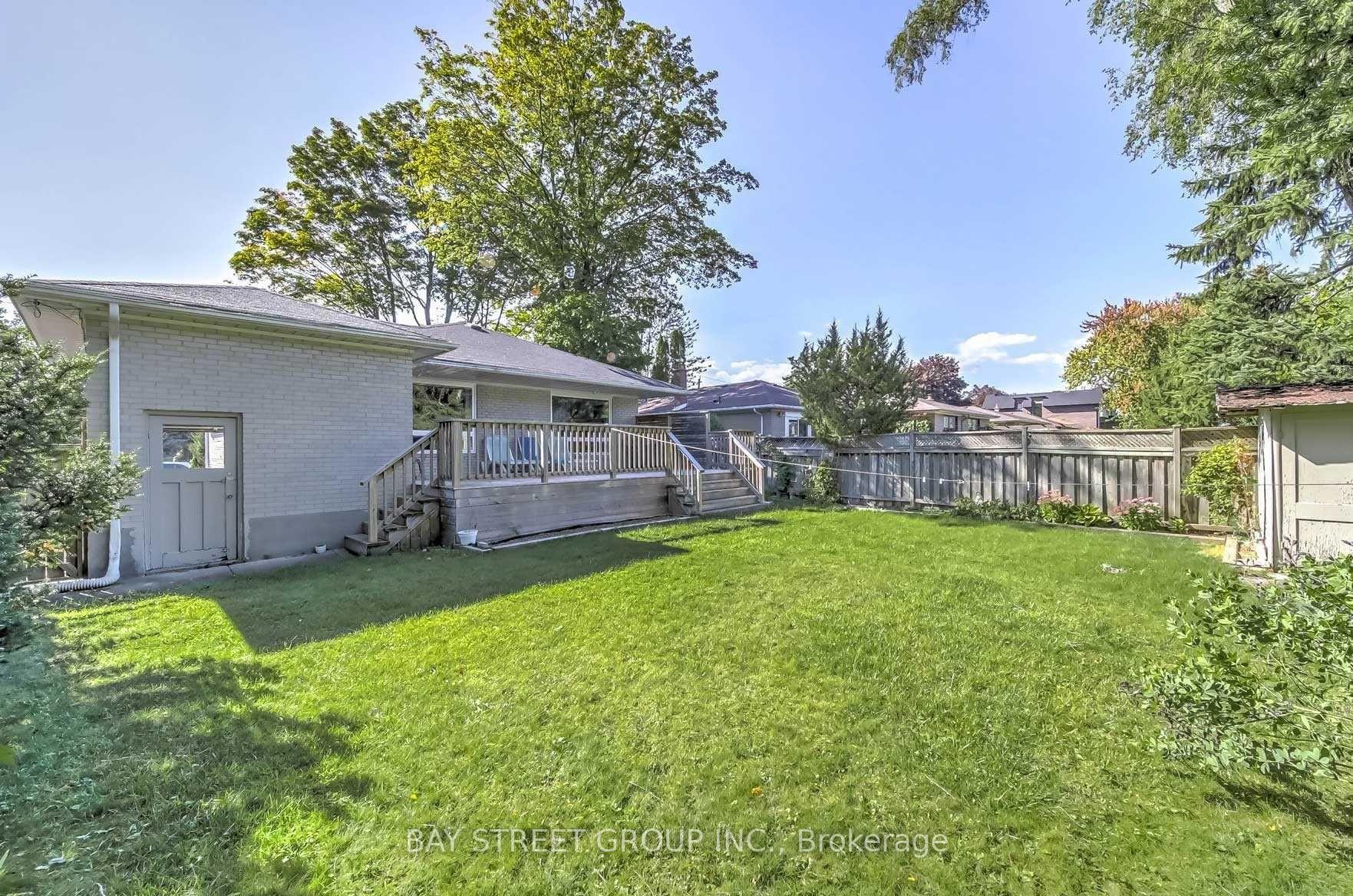 Photo 20 of 33 Heathview Avenue, North York, Bayview Village — HOMEH