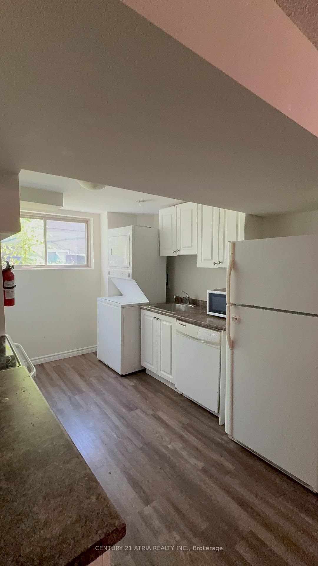 Photo 8 of Unit Lower, 76 Bernick Drive, Barrie, Grove East — HOMEH