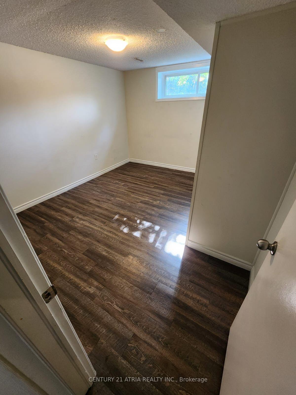 Photo 13 of Unit Lower, 76 Bernick Drive, Barrie, Grove East — HOMEH