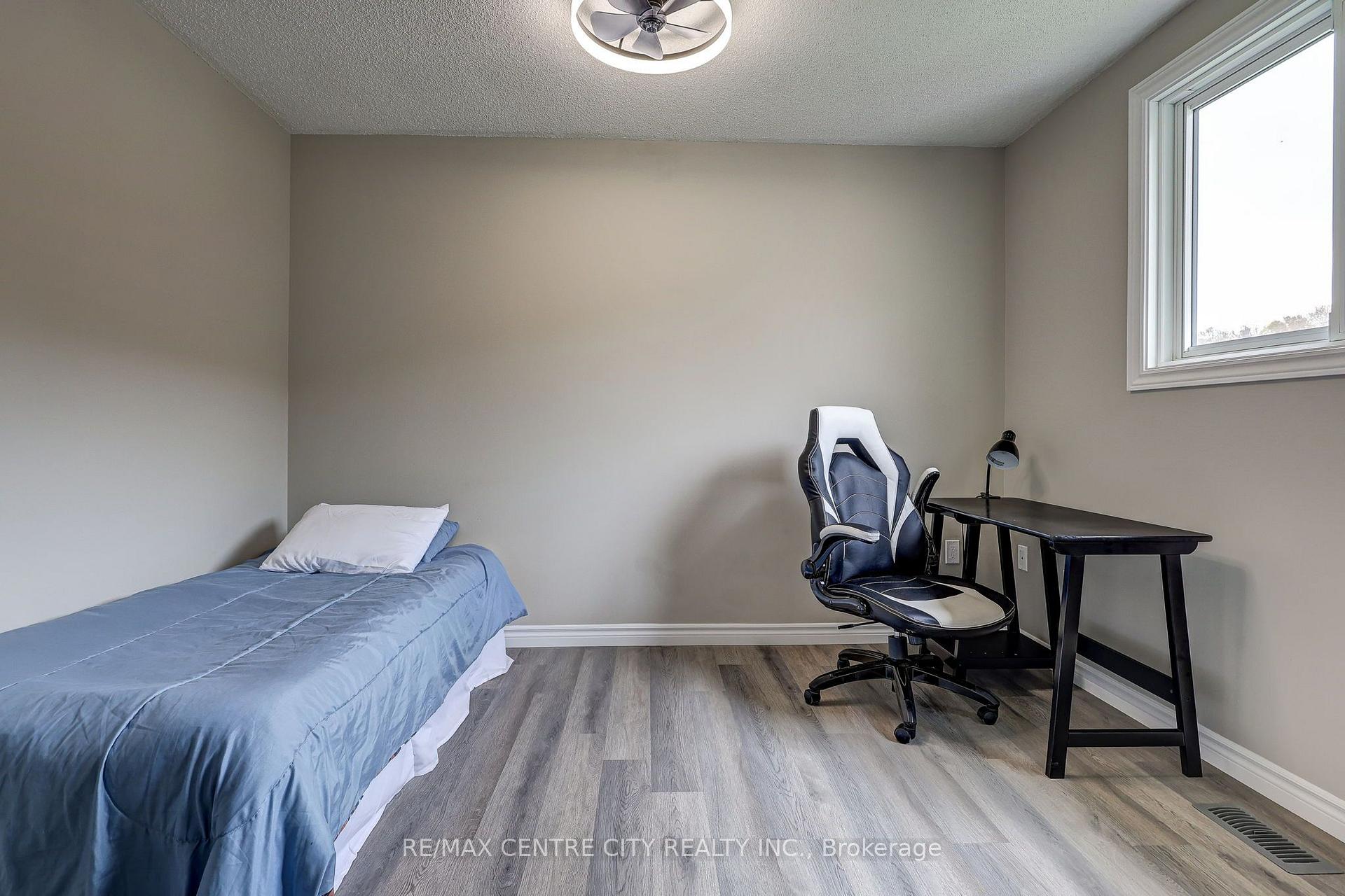Photo 16 of Unit 31, 301 Carlow Road, Central Elgin, Port Stanley — HOMEH