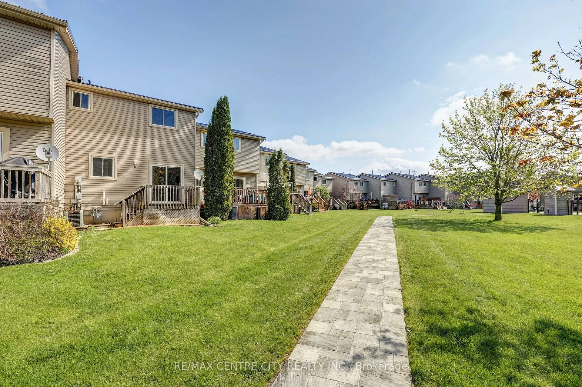Photo 7 of Unit 31, 301 Carlow Road, Central Elgin, Port Stanley — HOMEH