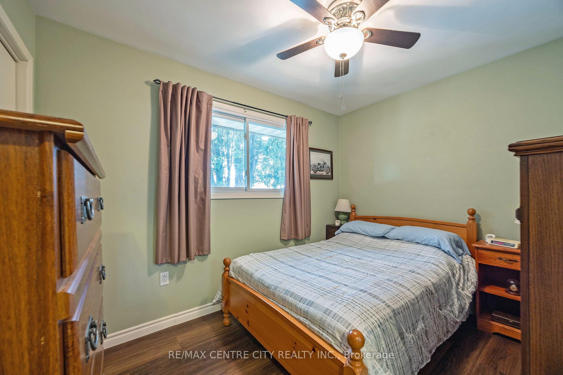 Photo 16 of 117 1/2 Flora Street, St. Thomas — HOMEH