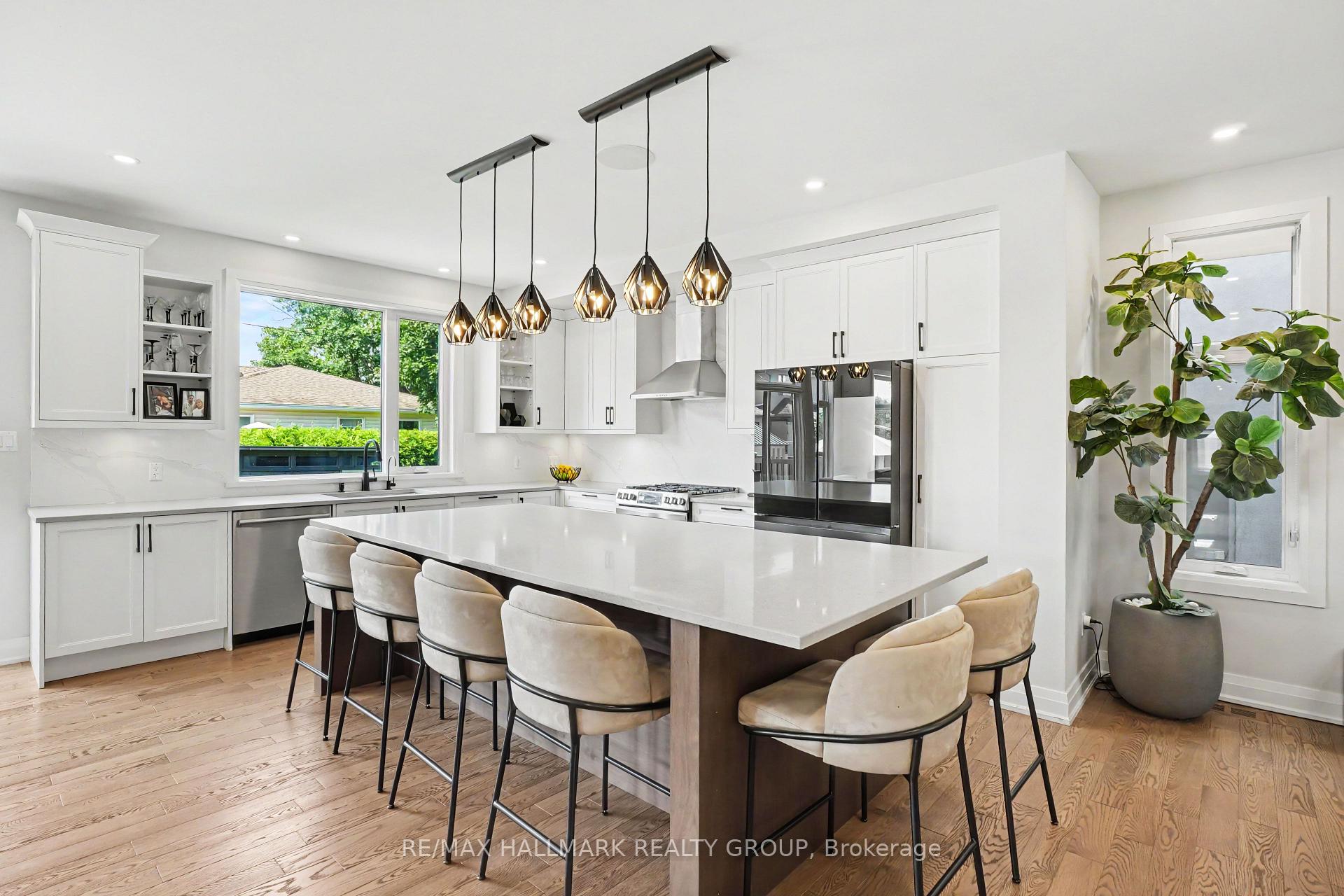 Photo 9 of 75 St. Claire Avenue, Ottawa, Meadowlands/St. Claire Gardens — HOMEH