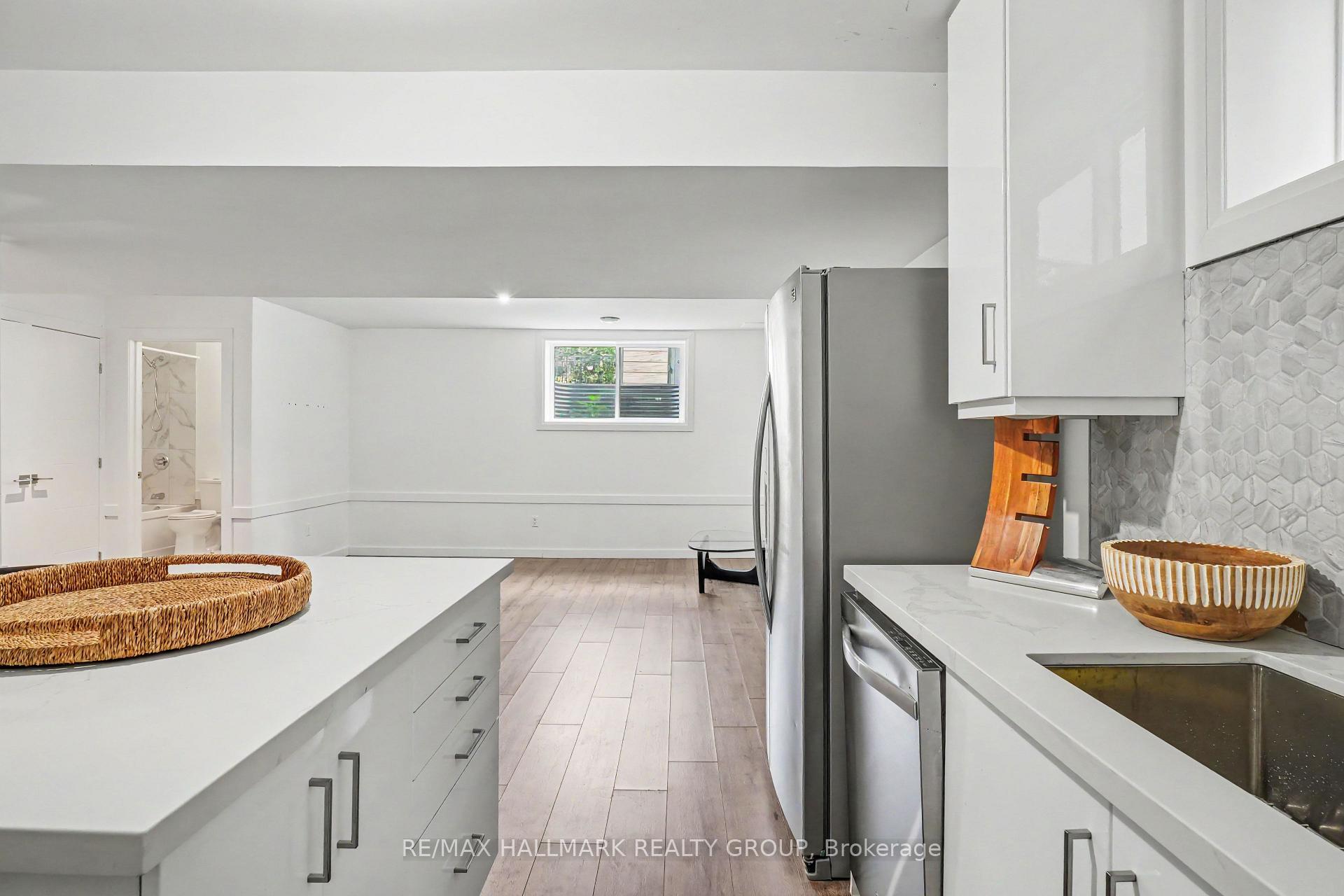 Photo 38 of 75 St. Claire Avenue, Ottawa, Meadowlands/St. Claire Gardens — HOMEH