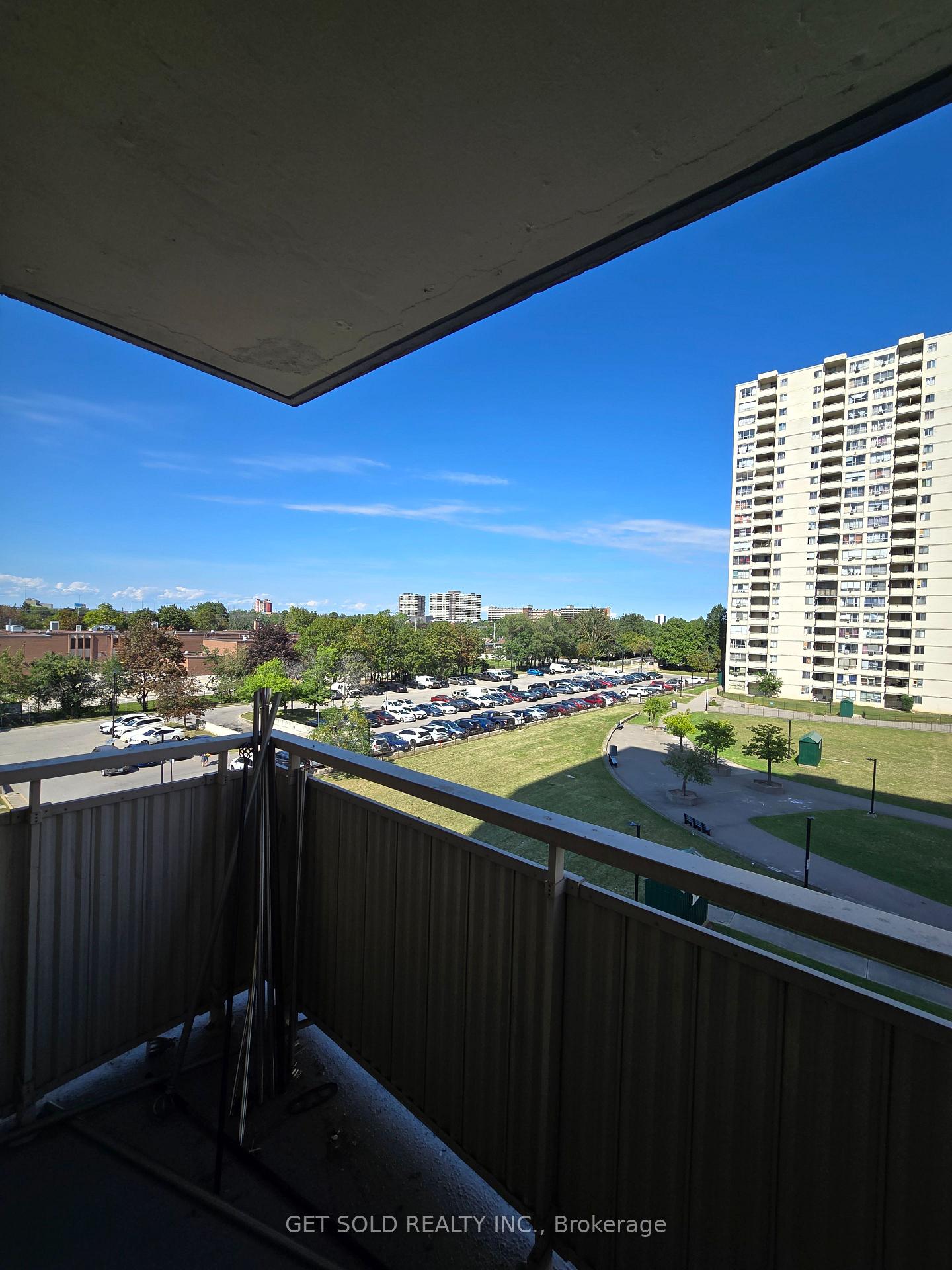 Photo 2 of Unit 504, 340 Dixon Road, Etobicoke, Kingsview Village-The Westway — HOMEH