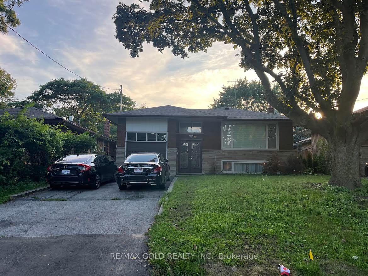 Photo 29 of 30 Moynes Avenue, Etobicoke, Stonegate-Queensway — HOMEH