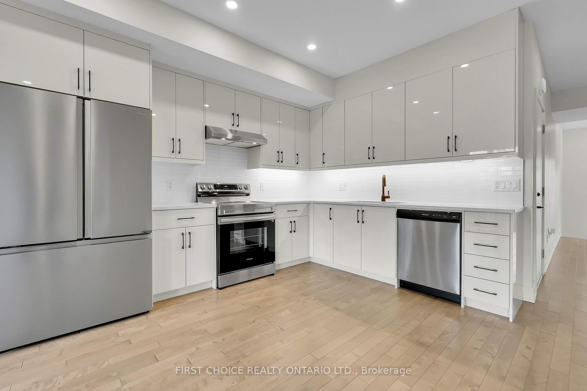 Photo 12 of 269-271 Queen Mary Street, Ottawa, Overbrook/Castle Heights — HOMEH