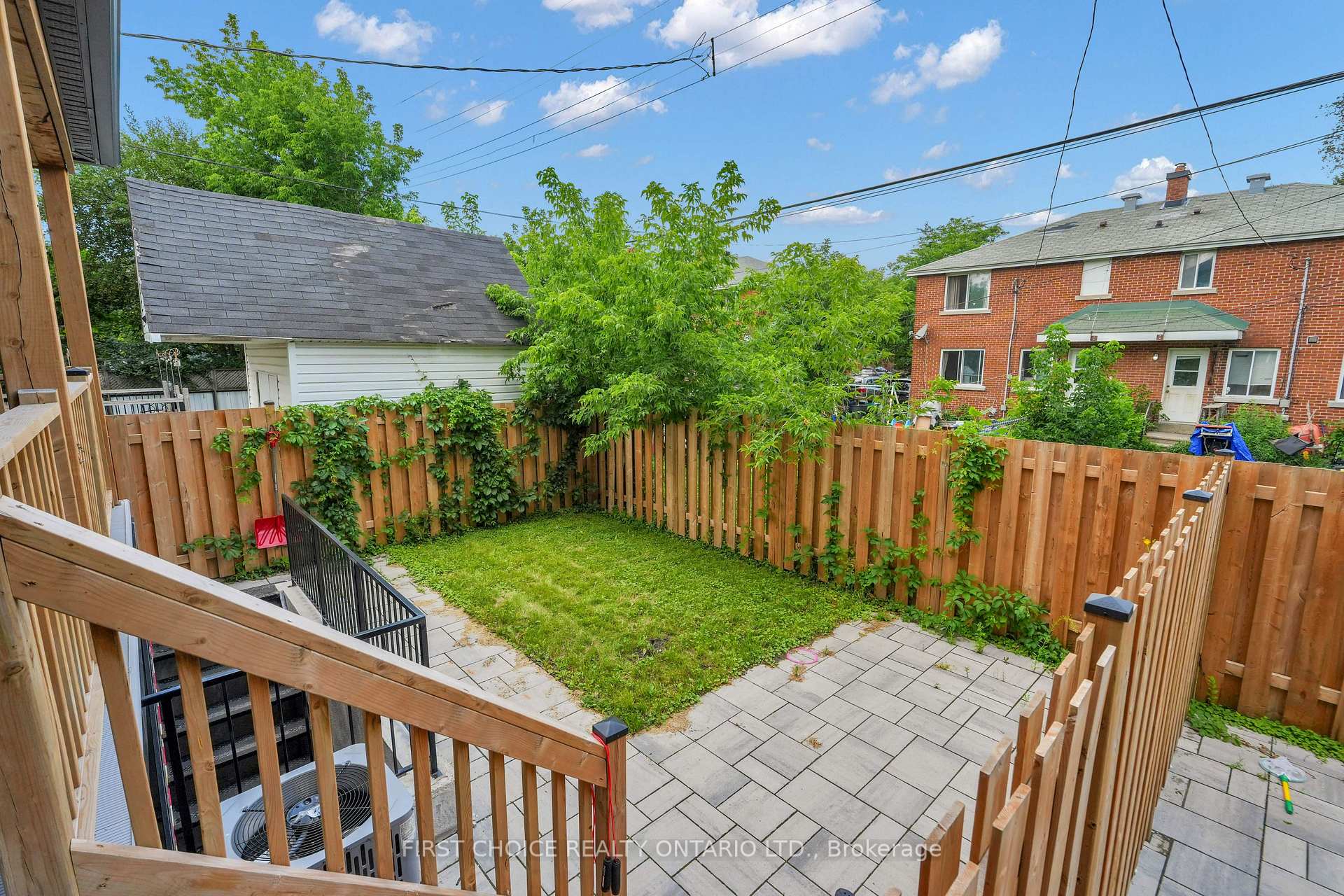 Photo 31 of 269-271 Queen Mary Street, Ottawa, Overbrook/Castle Heights — HOMEH