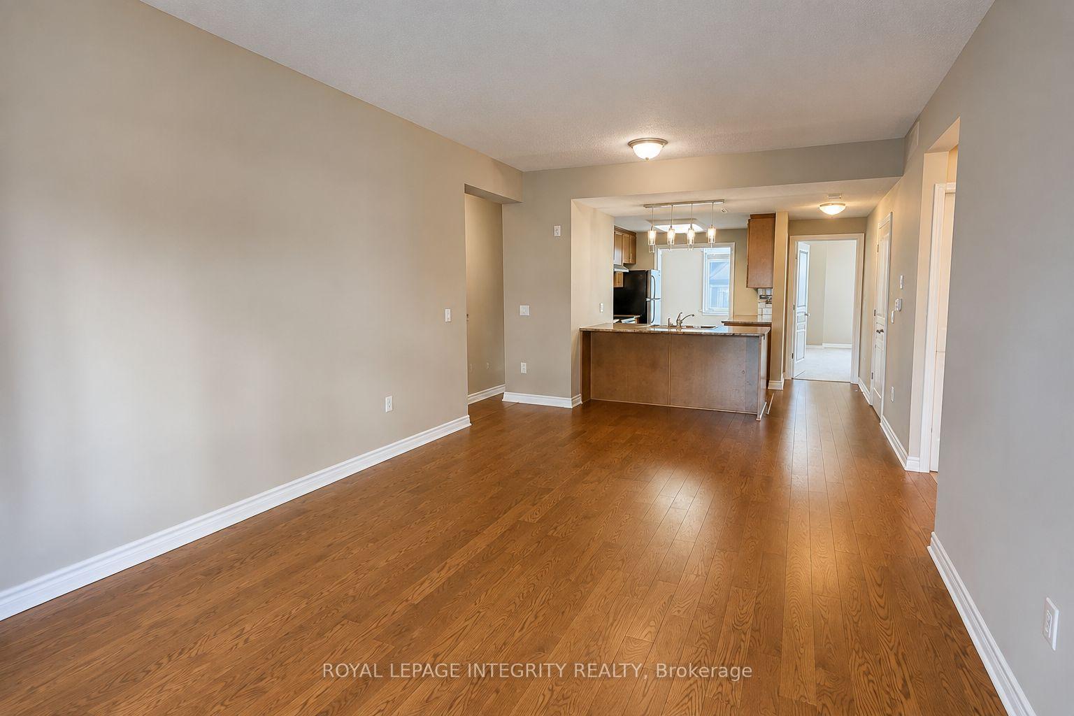 Photo 9 of Unit D, 64 Tipperary Private, Ottawa, Barrhaven - Longfields — HOMEH