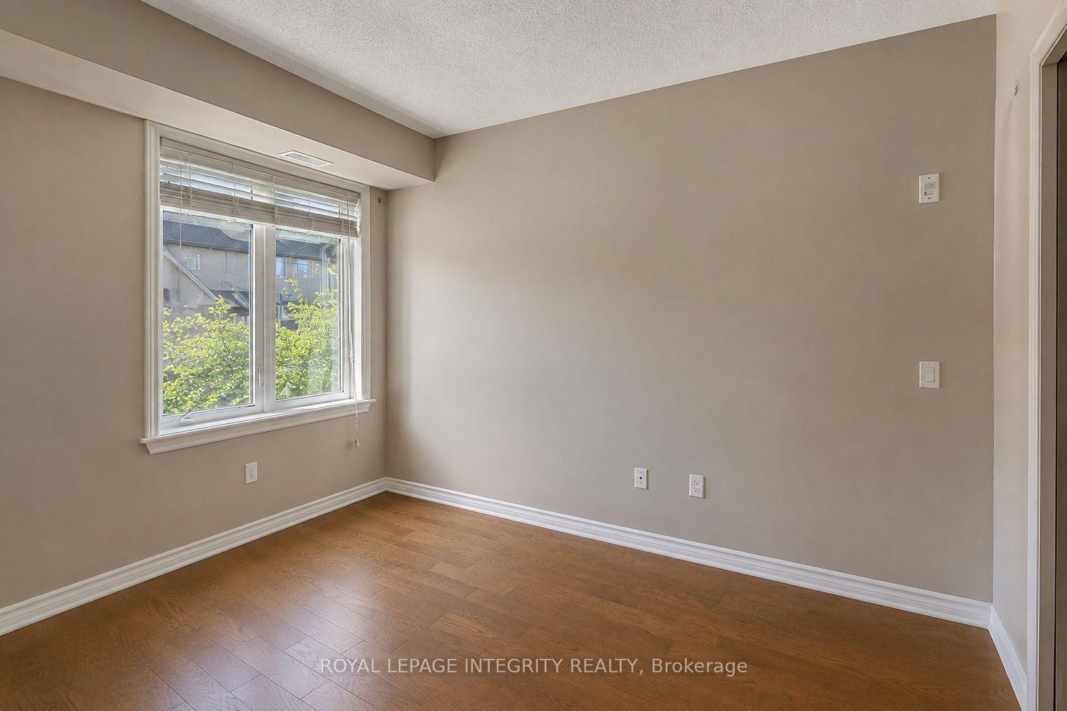 Photo 12 of Unit D, 64 Tipperary Private, Ottawa, Barrhaven - Longfields — HOMEH