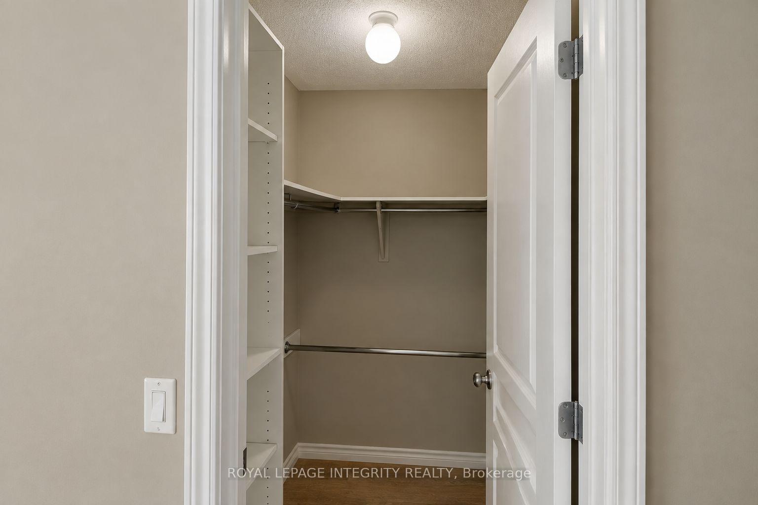 Photo 17 of Unit D, 64 Tipperary Private, Ottawa, Barrhaven - Longfields — HOMEH