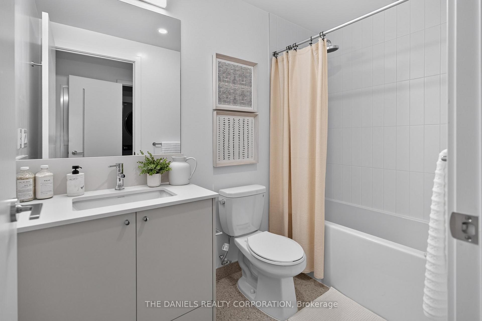 Photo 11 of Unit 104, 10 Oak Street, Toronto, Regent Park — HOMEH