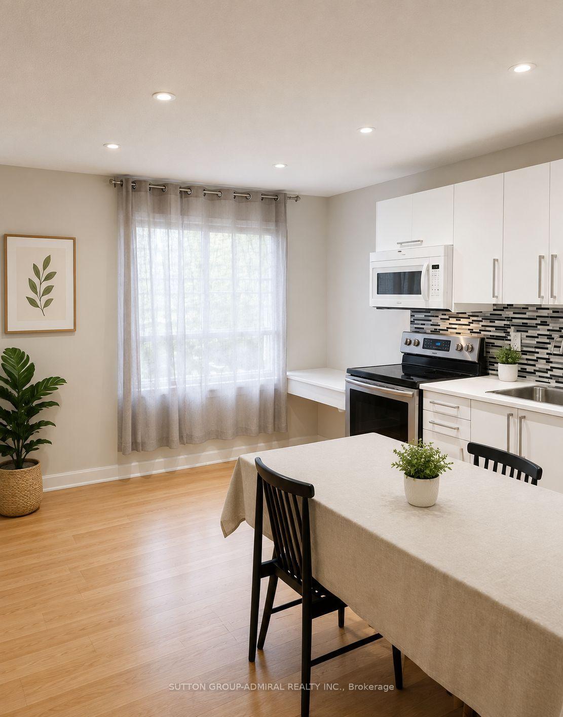 Photo 5 of Unit Walkout, 49 Cog Hill Drive, Vaughan, Glen Shields — HOMEH