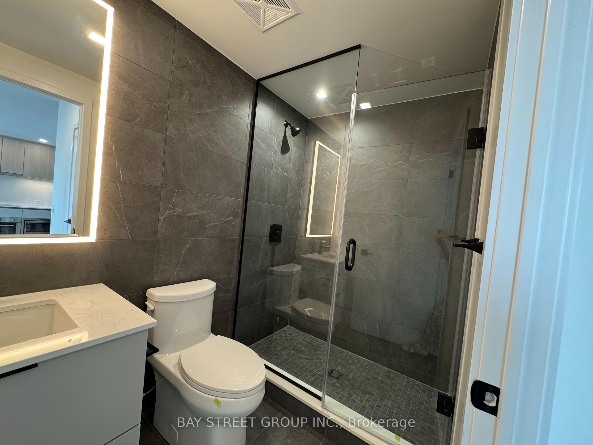 Photo 9 of Unit 4203, 609 Sherbourne Street, Toronto, North St. James Town — HOMEH
