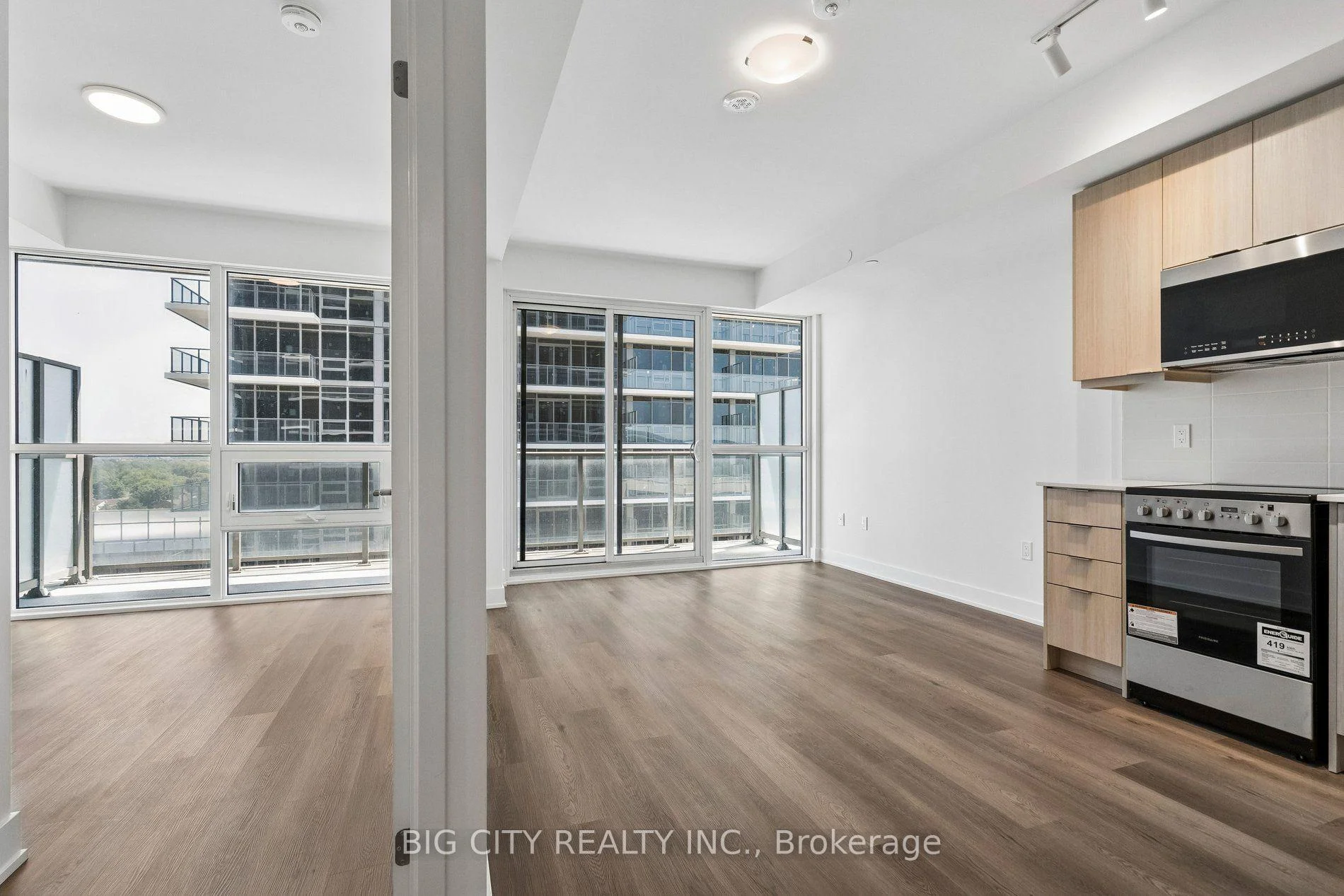 Photo 1 of Unit 807A, 115 Nipissing Road, Milton, Timberlea — HOMEH