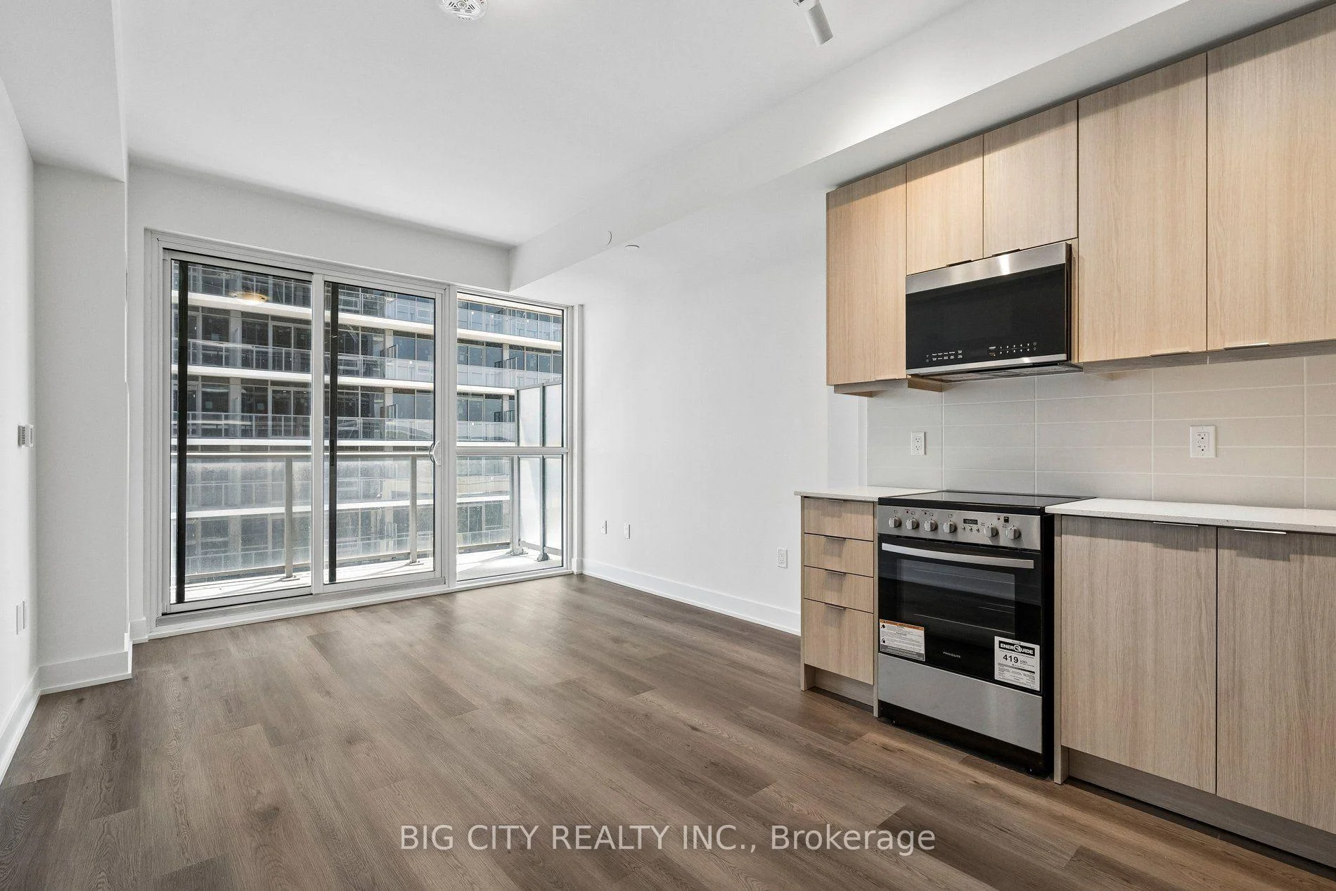 Photo 8 of Unit 807A, 115 Nipissing Road, Milton, Timberlea — HOMEH
