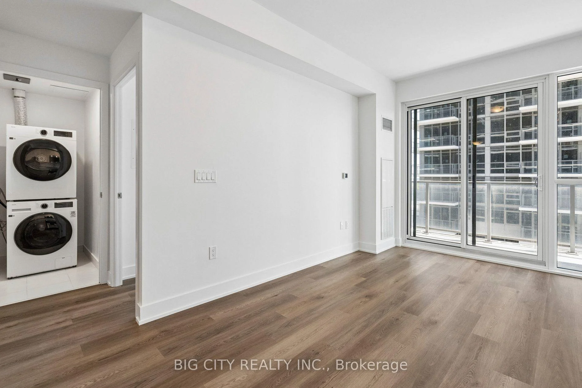 Photo 13 of Unit 807A, 115 Nipissing Road, Milton, Timberlea — HOMEH