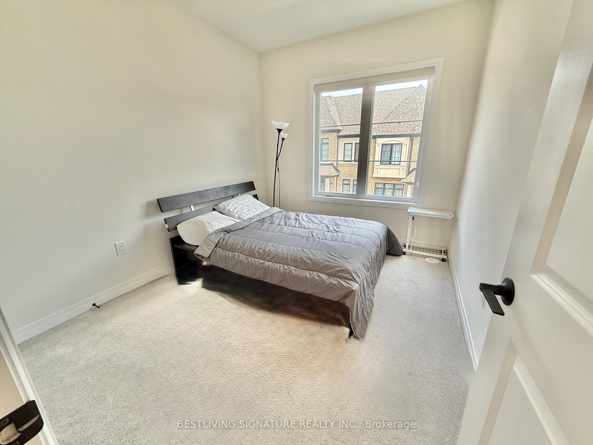 Photo 11 of 180 De La Roche Drive, Vaughan, Vellore Village — HOMEH