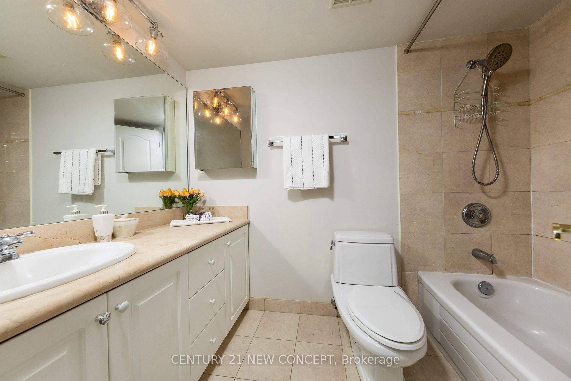 Photo 12 of Unit 2601, 100 Upper Madison Avenue, North York, Lansing-Westgate — HOMEH