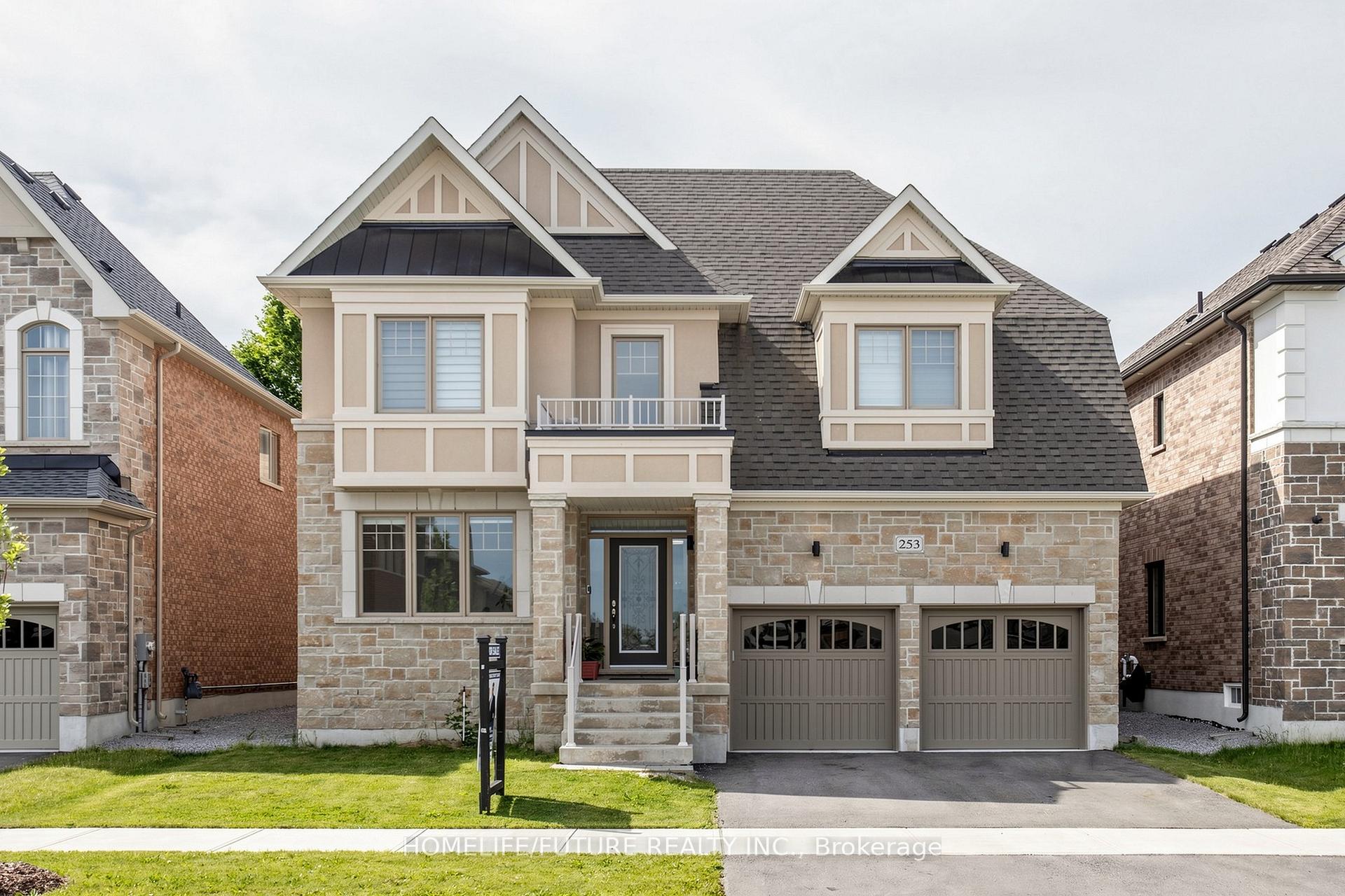 Photo 1 of 253 Danny Wheeler Boulevard, Georgina, Keswick North — HOMEH