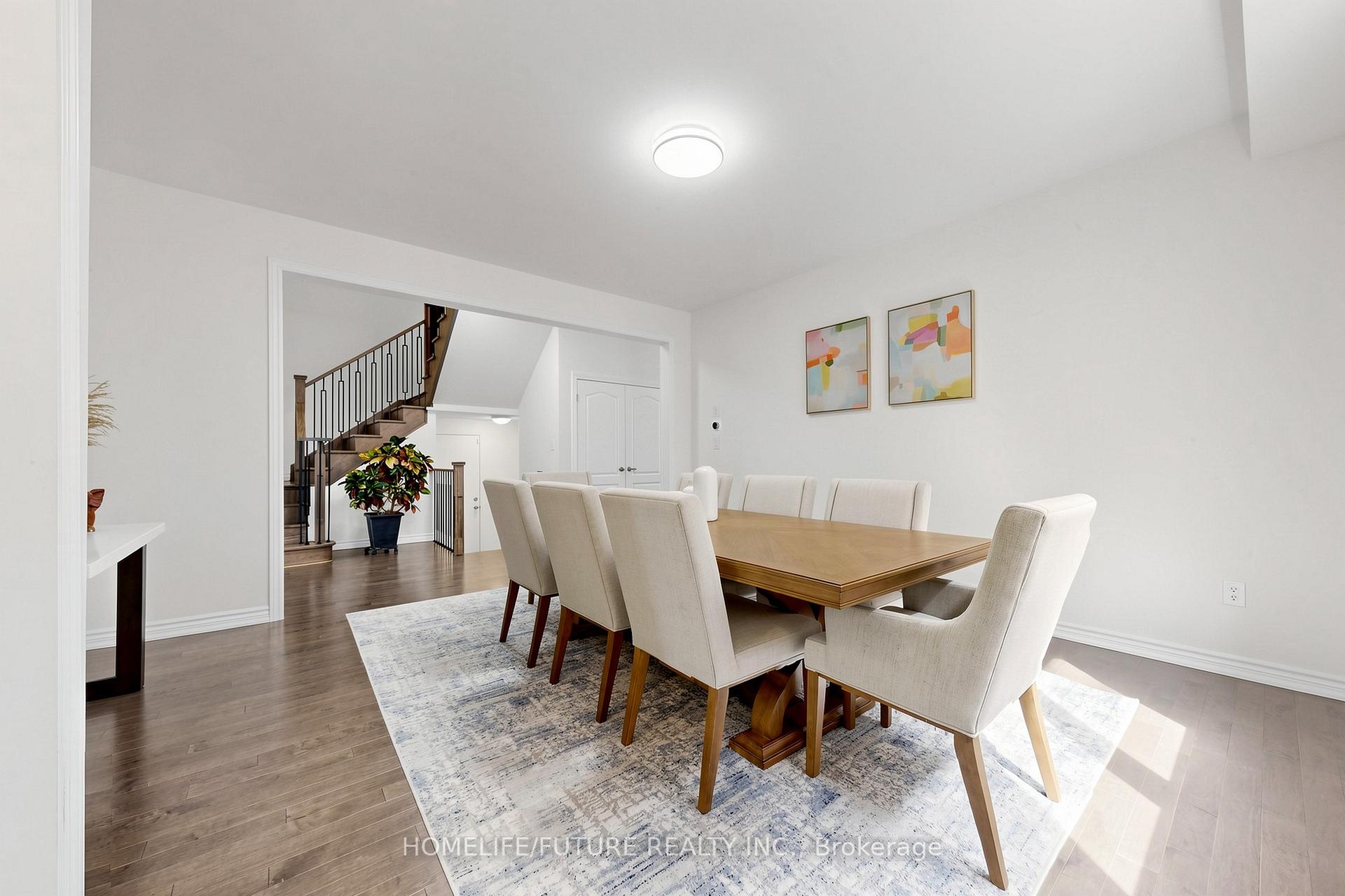 Photo 18 of 253 Danny Wheeler Boulevard, Georgina, Keswick North — HOMEH