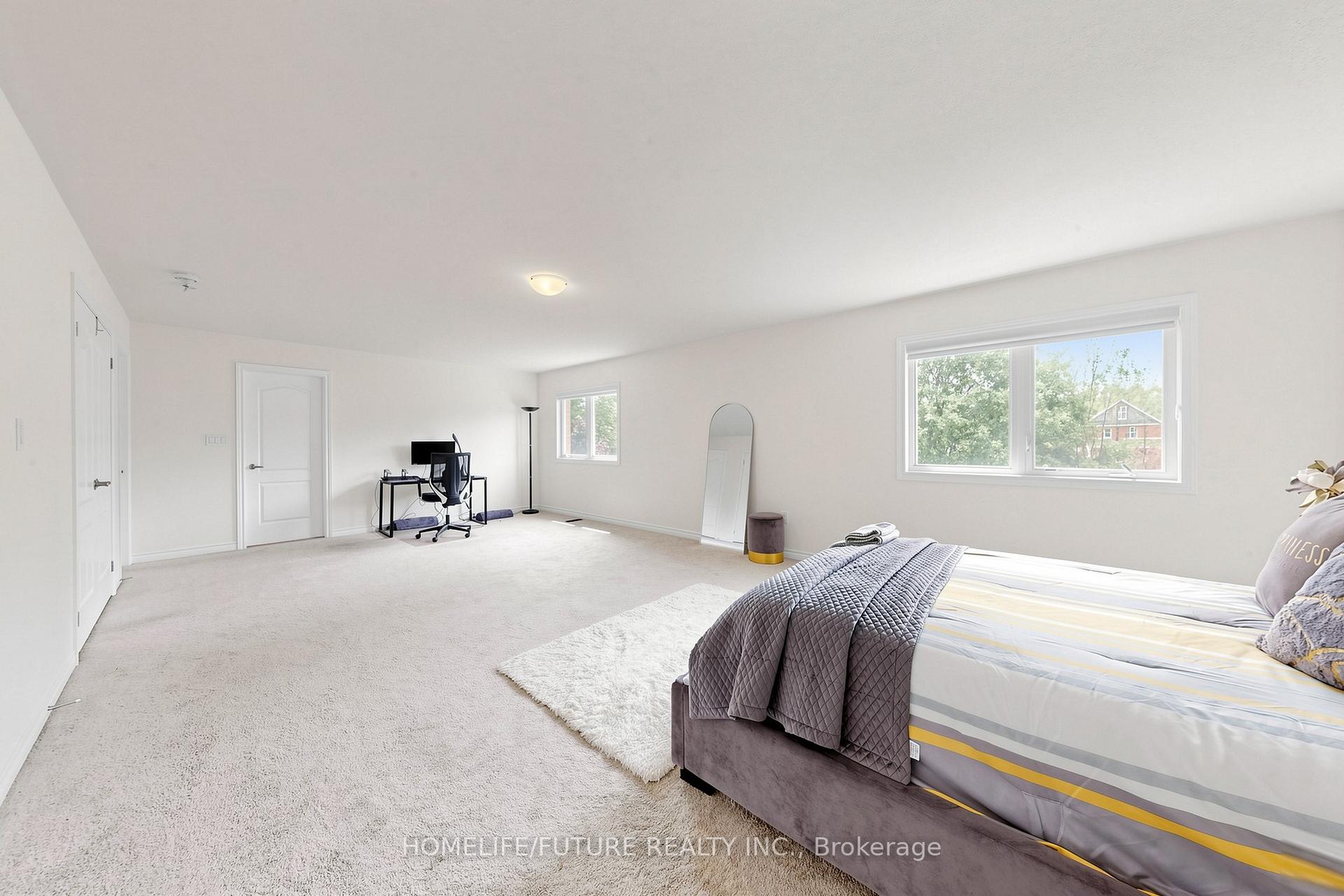 Photo 28 of 253 Danny Wheeler Boulevard, Georgina, Keswick North — HOMEH