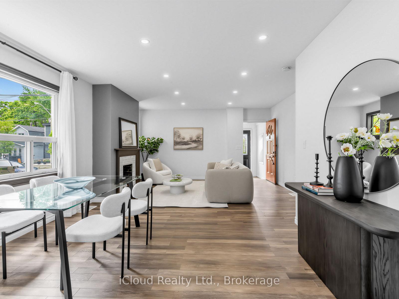 Photo of 1303 Woodbine Avenue