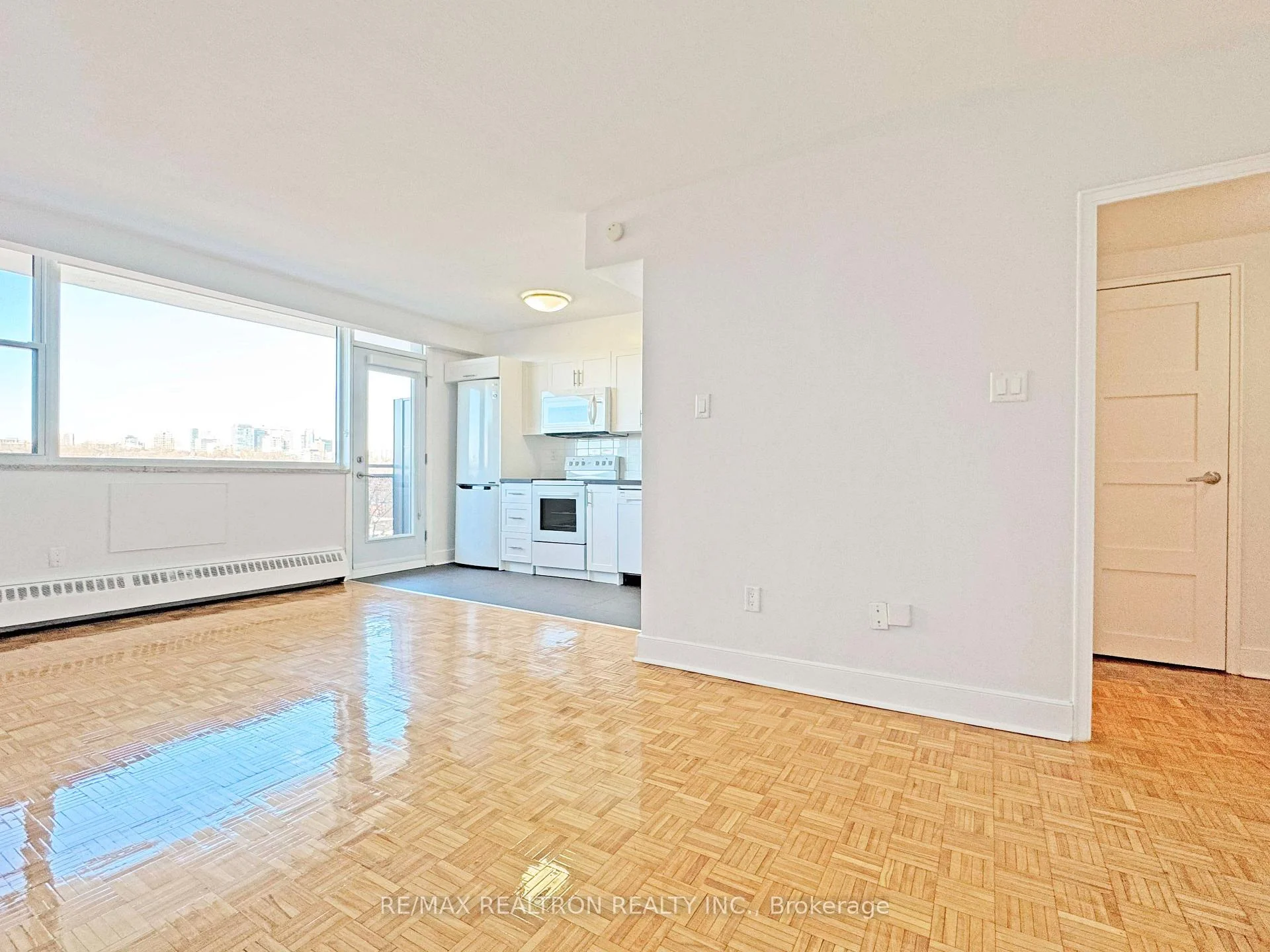 Photo 9 of Unit 308, 276 St George Street, Toronto, The Annex — HOMEH