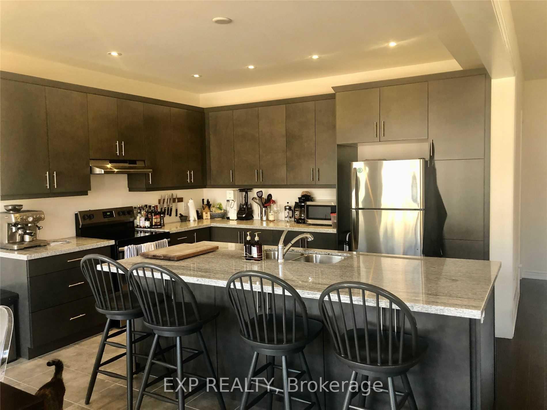 Photo 4 of 39 Morrison Drive, Hamilton, Ancaster — HOMEH