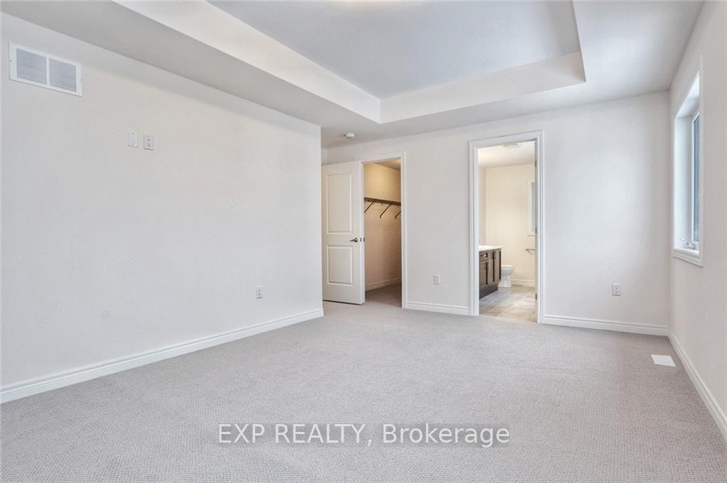 Photo 10 of 39 Morrison Drive, Hamilton, Ancaster — HOMEH