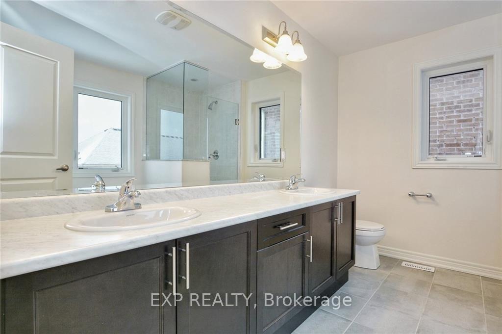 Photo 13 of 39 Morrison Drive, Hamilton, Ancaster — HOMEH