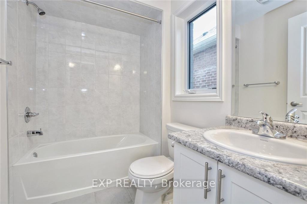 Photo 14 of 39 Morrison Drive, Hamilton, Ancaster — HOMEH
