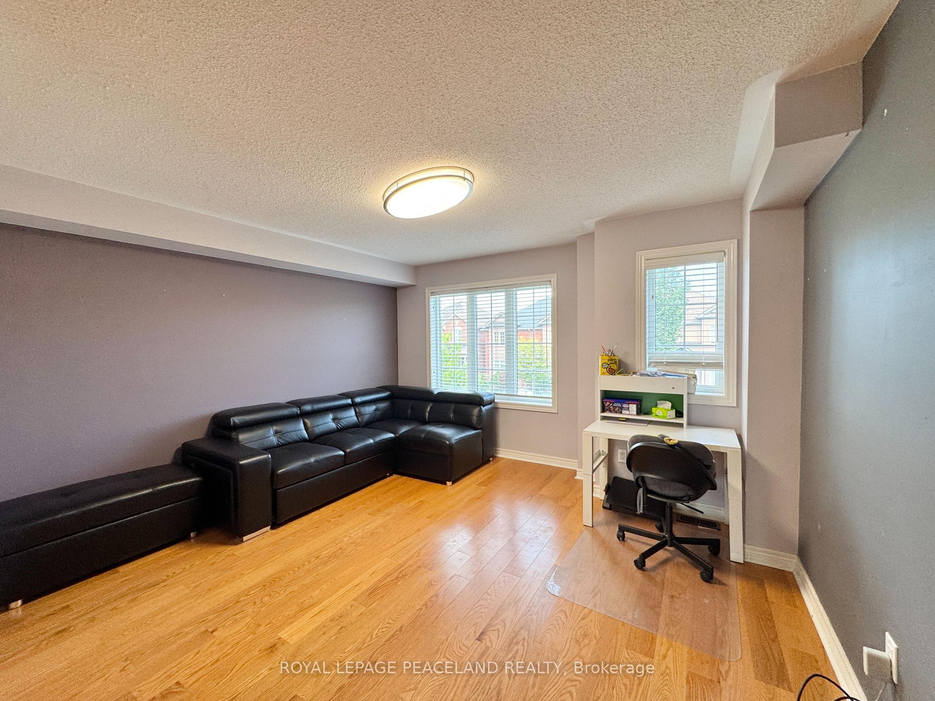 Photo 15 of 507 White's Hill Avenue, Markham, Cornell — HOMEH