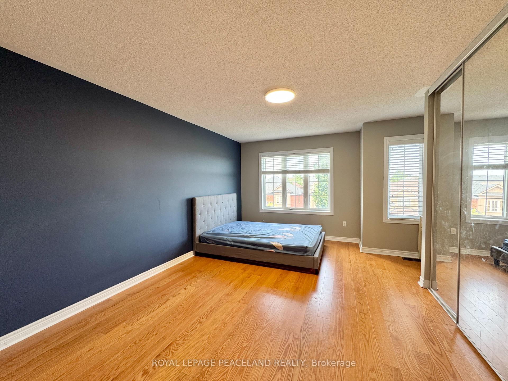 Photo 20 of 507 White's Hill Avenue, Markham, Cornell — HOMEH