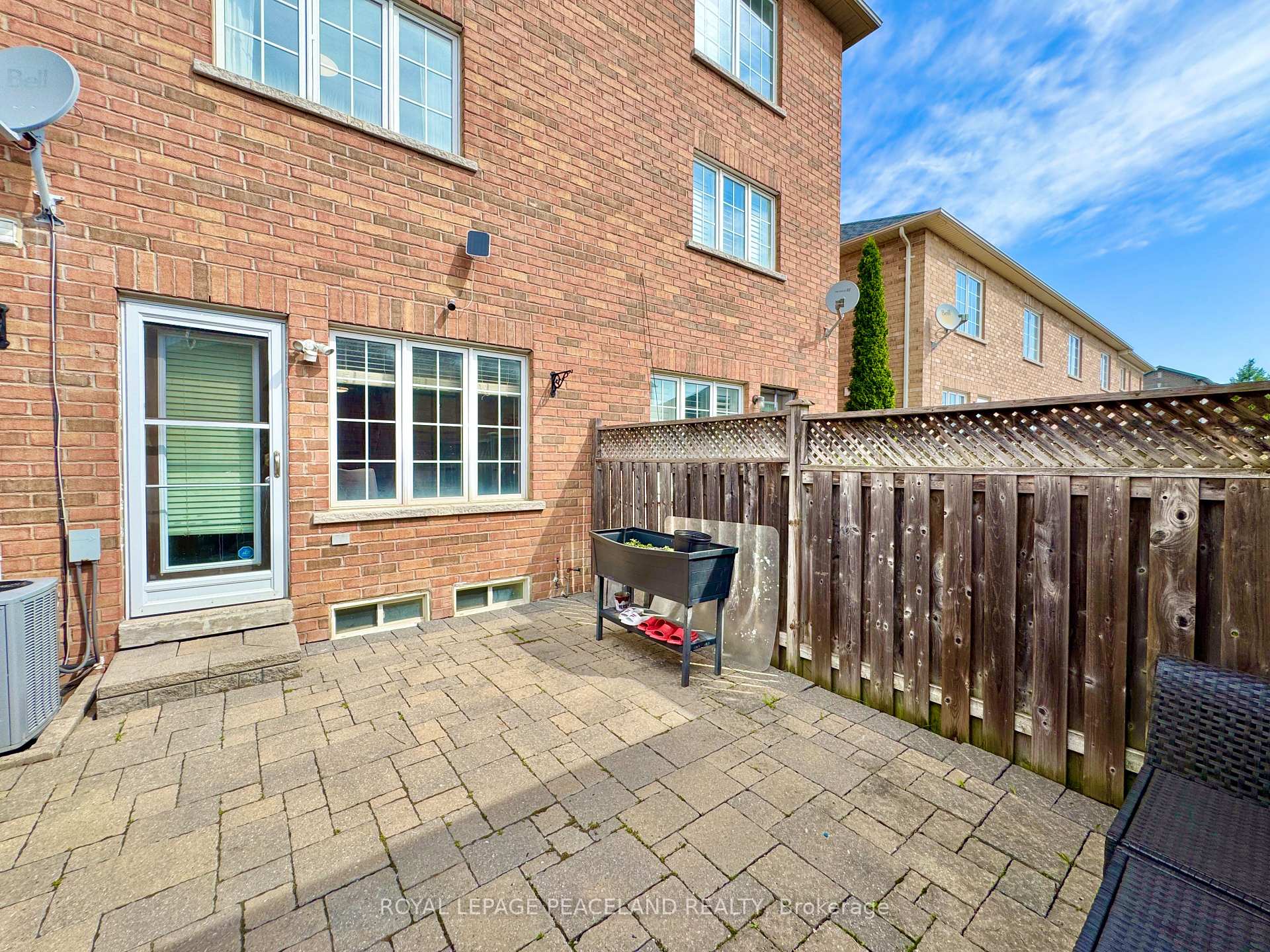 Photo 28 of 507 White's Hill Avenue, Markham, Cornell — HOMEH