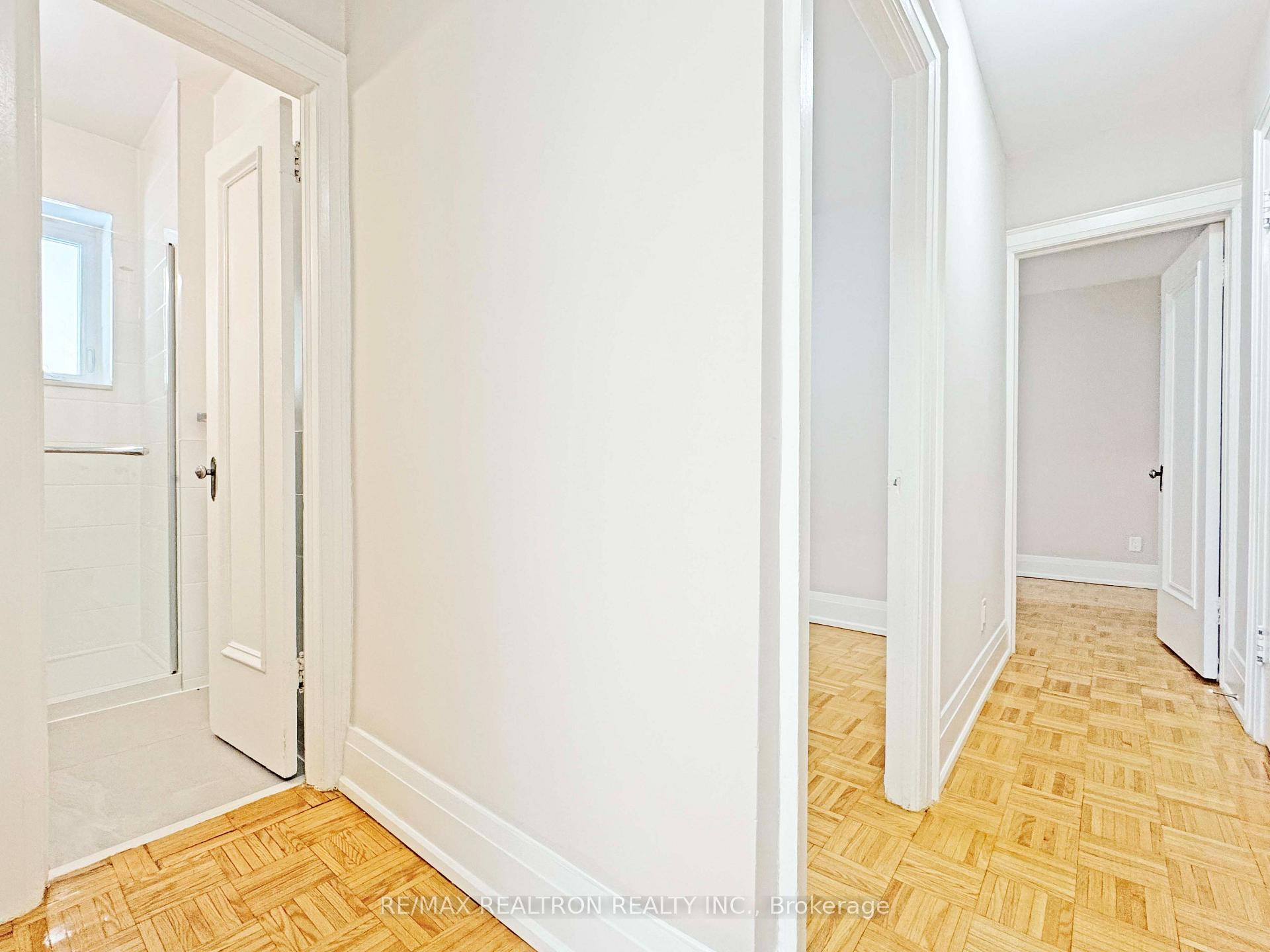 Photo 9 of Unit 202, 394 Avenue Road, Toronto, Casa Loma — HOMEH