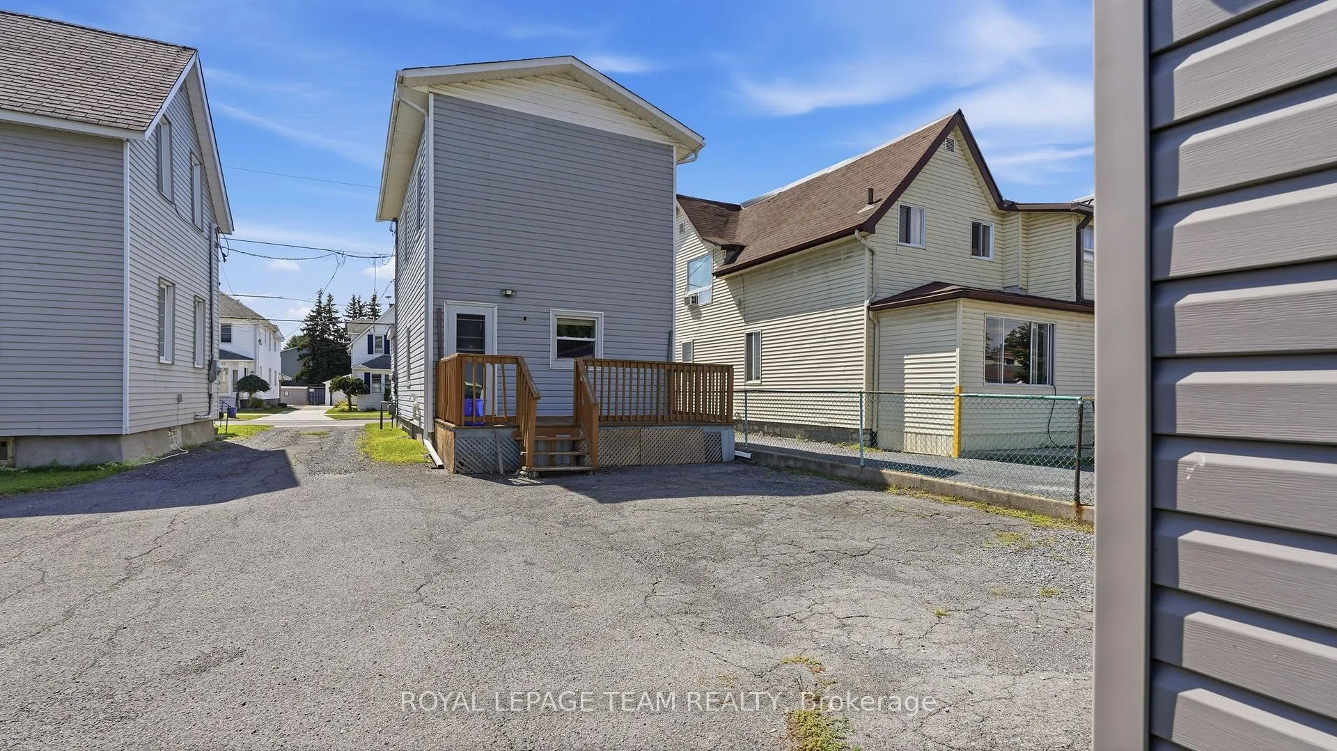 Photo 8 of 20 1/2 Lawrence Avenue, Cornwall, Cornwall — HOMEH