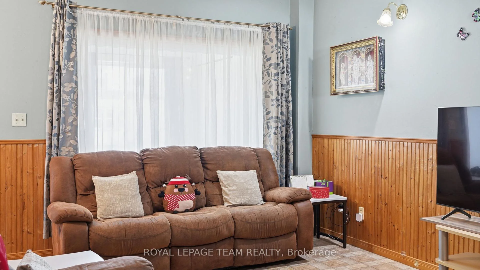 Photo 16 of 20 1/2 Lawrence Avenue, Cornwall, Cornwall — HOMEH