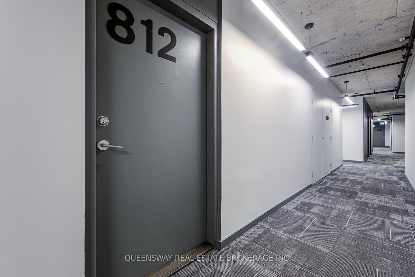 Photo 4 of Unit 812, 21 Lawren Harris Square, Toronto, Moss Park — HOMEH