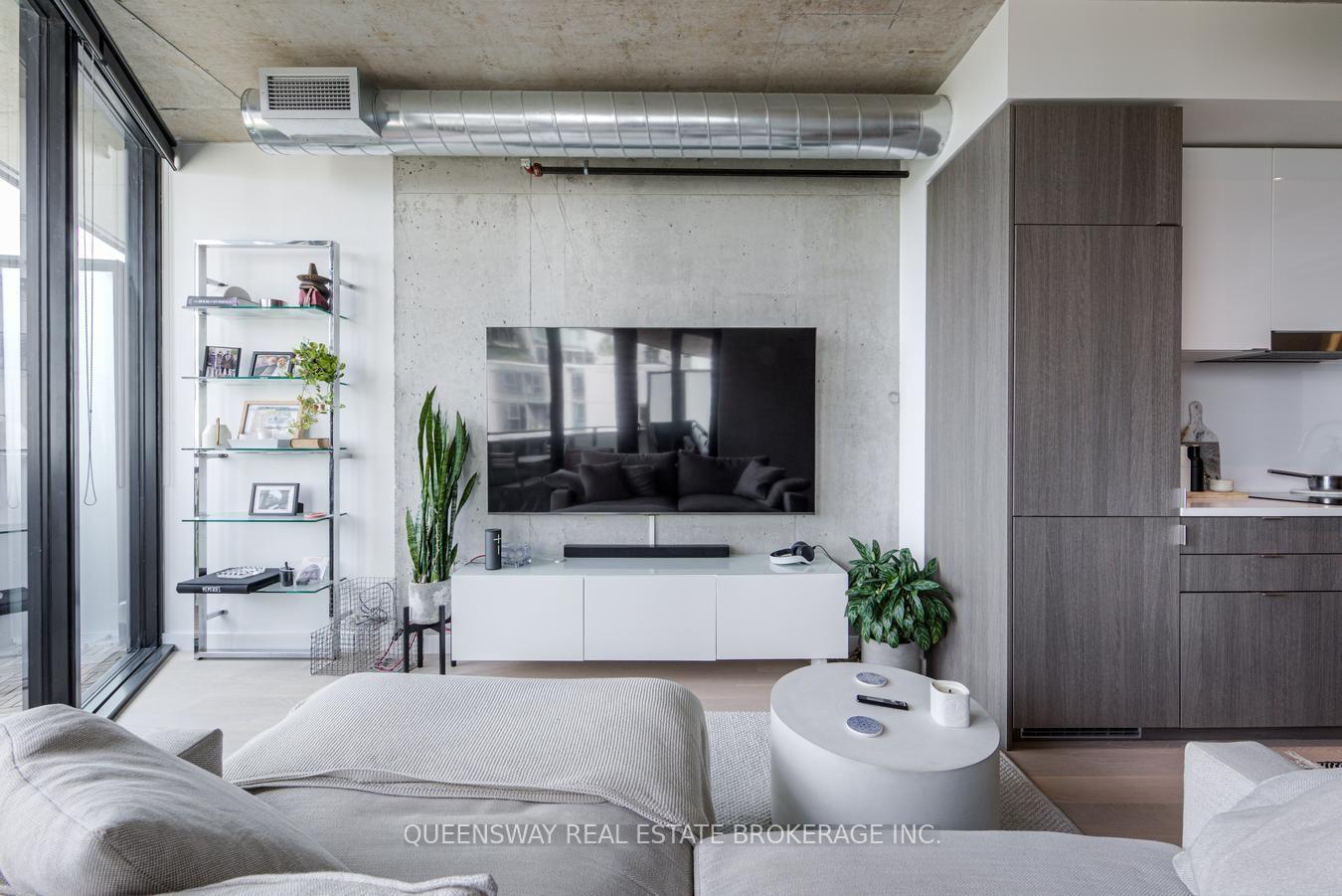 Photo 17 of Unit 812, 21 Lawren Harris Square, Toronto, Moss Park — HOMEH