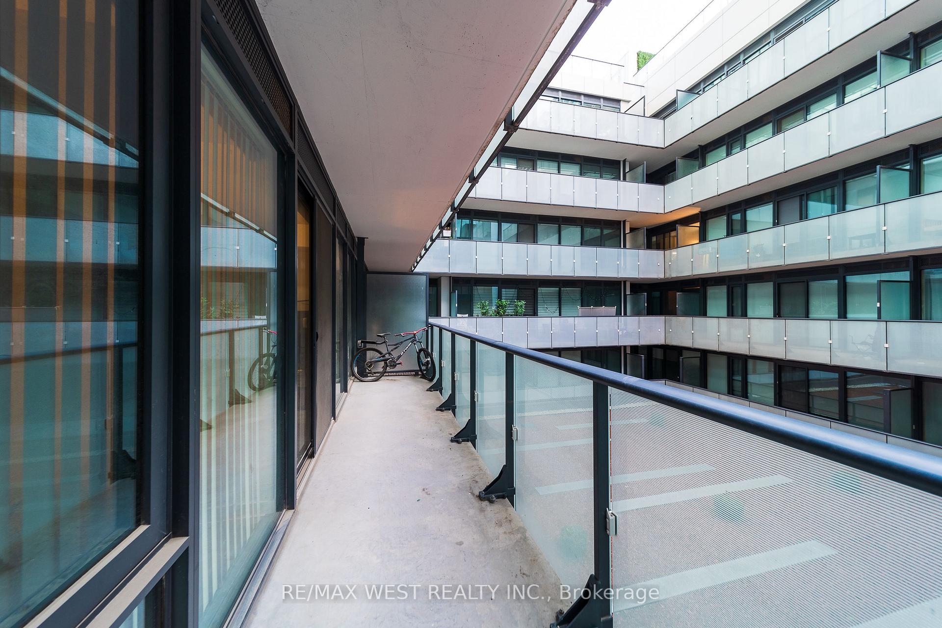Photo 14 of Unit 331, 161 Roehampton Avenue, Toronto, Mount Pleasant West — HOMEH