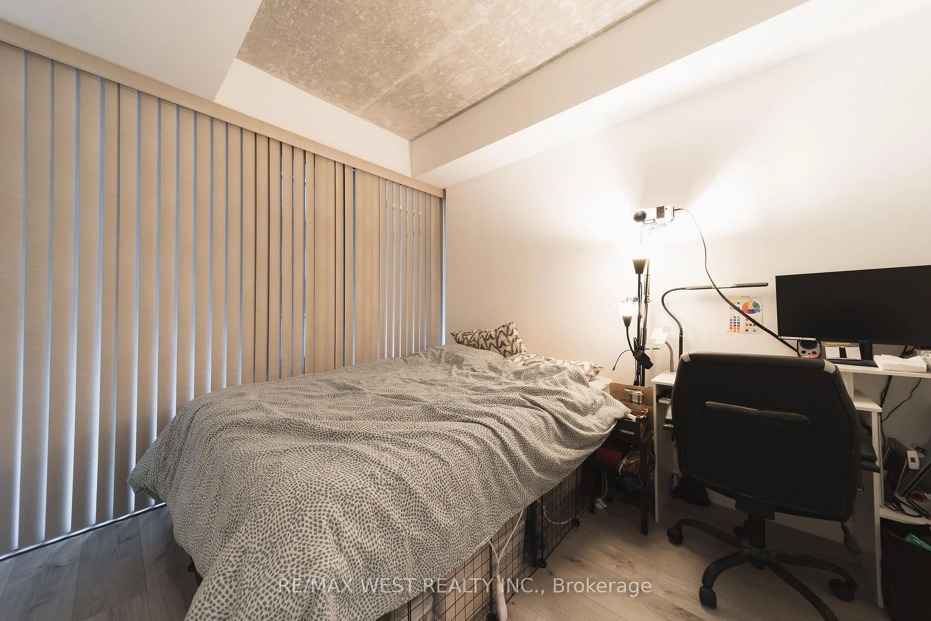 Photo 9 of Unit 331, 161 Roehampton Avenue, Toronto, Mount Pleasant West — HOMEH