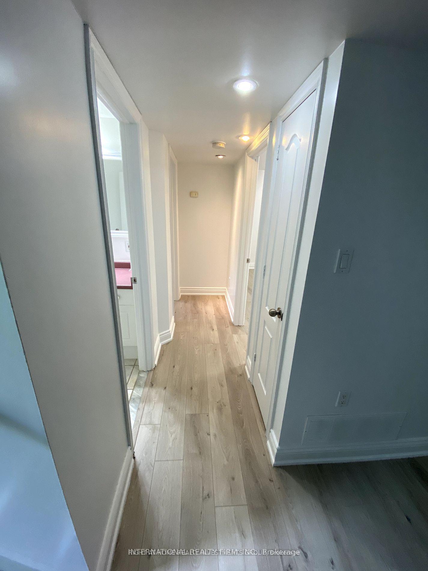 Photo 9 of Unit Bsmt, 53 Belfry Drive, Newmarket, Huron Heights-Leslie Valley — HOMEH