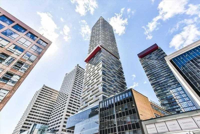 Photo 1 of Unit 710, 8 Eglinton Avenue E, Toronto, Mount Pleasant West — HOMEH
