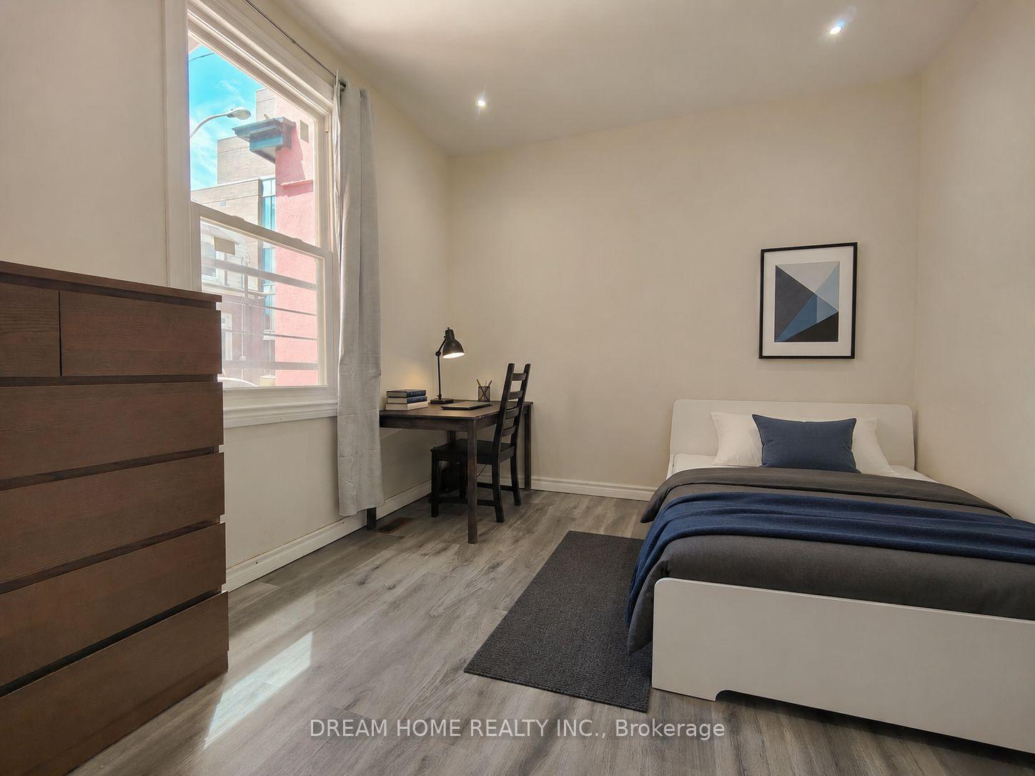 Photo 2 of Unit Room#1, 29 Glasgow Street, Toronto, Kensington-Chinatown — HOMEH