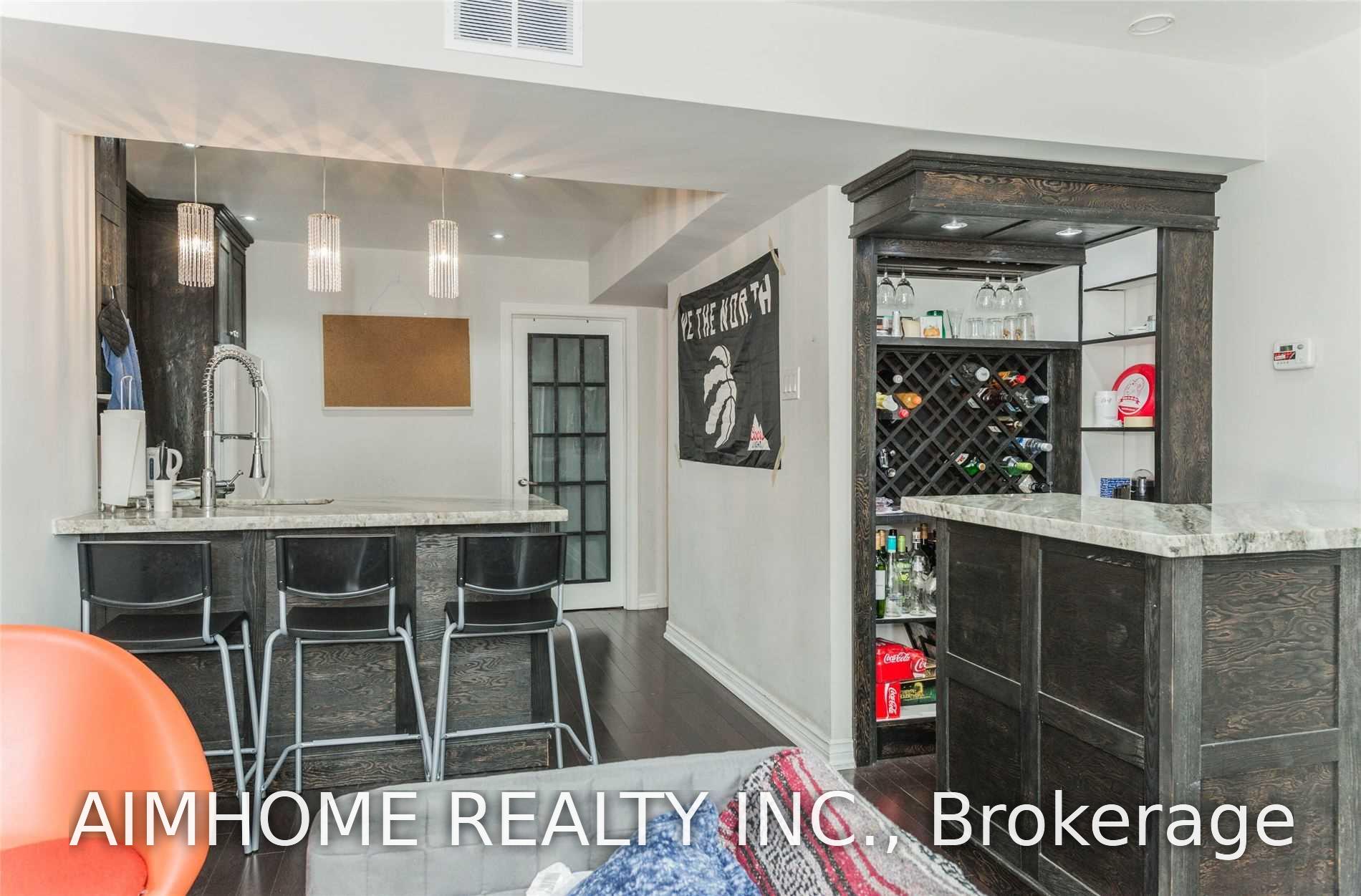 Photo 6 of Unit Main, 212 Milan Street, Toronto, Moss Park — HOMEH