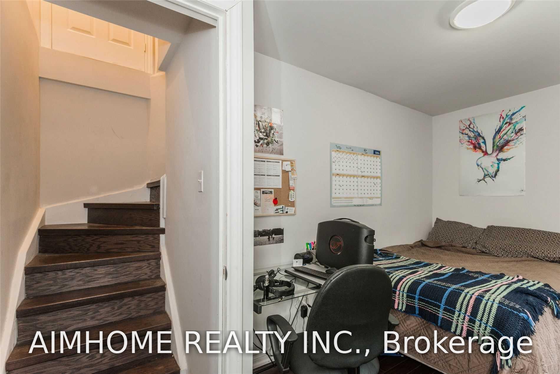 Photo 10 of Unit Main, 212 Milan Street, Toronto, Moss Park — HOMEH